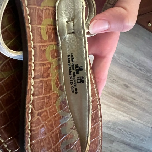 Sam Edelman Gigi White Leather T-Strap Sandal size 10.5 - Picture 3 of 5